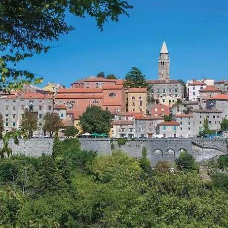 Stunning In With Wifi Labin (Istria)