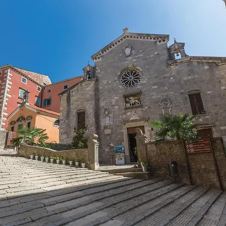 Stunning In With Wifi Labin (Istria)
