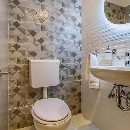Apartment Stunning In With Wifi Labin (Istria)